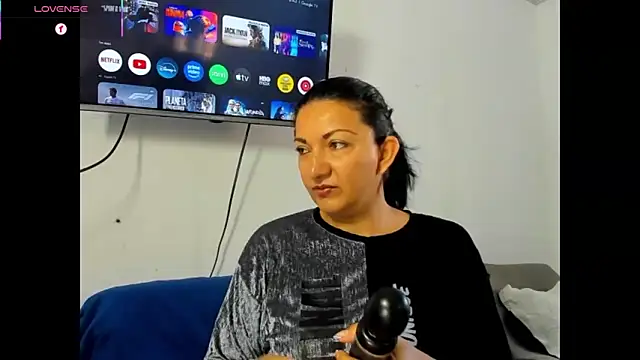Angelblue  online show from June 1, 1:44 pm
