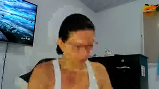 Angelblue  online show from April 18, 2:19 pm