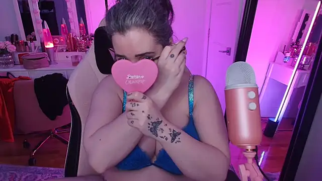 rachelbrooksxx online show from January 11, 6:37 pm