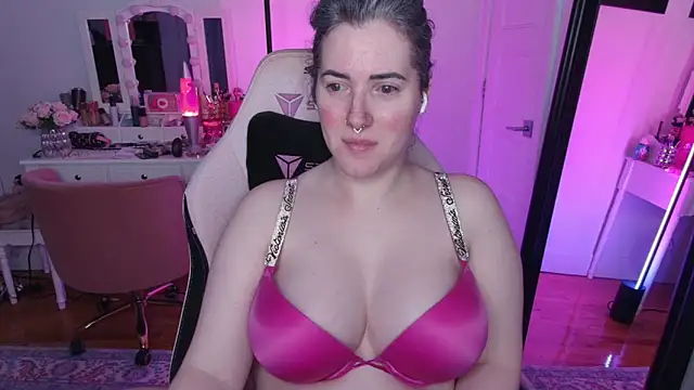 Snapshot of rachelbrooksxx chatting on September 8, 6:29 pm rachelbrooksxx online show from September 8, 6:29 pm