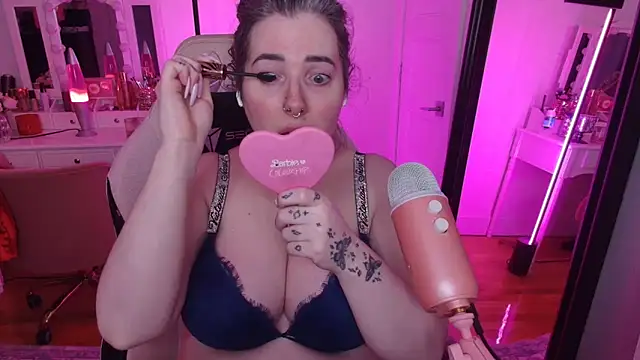 rachelbrooksxx online show from December 15, 6:58 pm