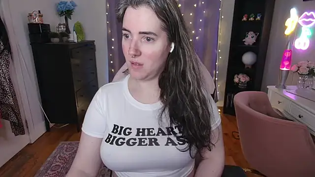 Snapshot of rachelbrooksxx chatting on March 20, 7:04 pm rachelbrooksxx online show from March 20, 7:04 pm