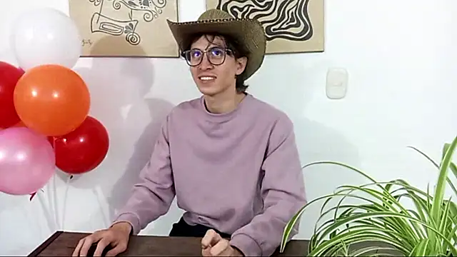 Norehg online show from November 4, 12:58 am