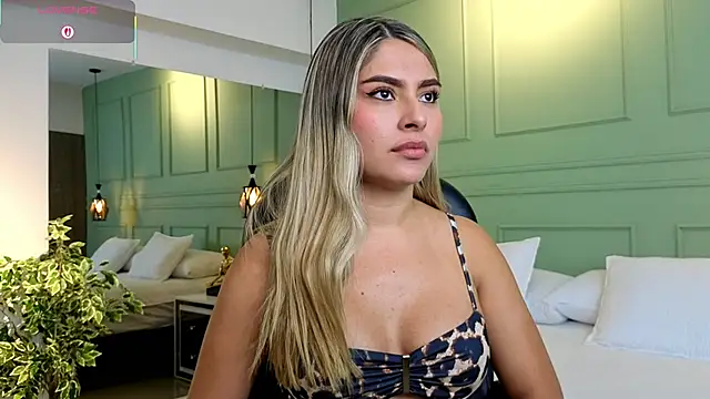 kataliina   online show from September 13, 11:43 am