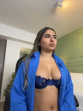 Snapshot of kataliina__ chatting on May 28, 11:49 am kataliina online show from May 28, 11:49 am