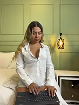 kataliina   online show from April 20, 11:57 am