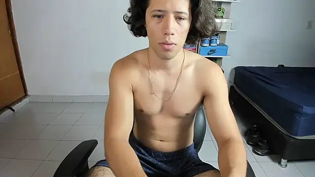 imtonny19 online show from October 19, 2:42 pm