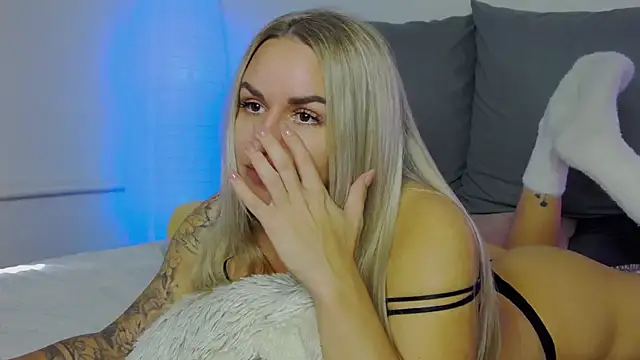 SofiJames online show from September 13, 6:46 am