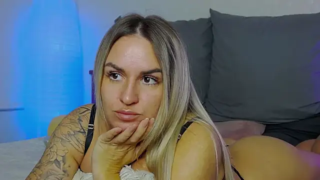 SofiJames online show from September 10, 6:23 am