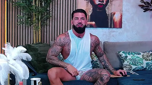 masterkingofmusclee online show from June 30, 8:03 am