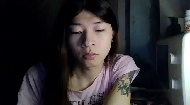 Snapshot of CarlyJoy chatting on March 13, 3:28 pm CarlyJoy online show from March 13, 3:28 pm