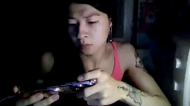 CarlyJoy online show from May 8, 4:55 pm