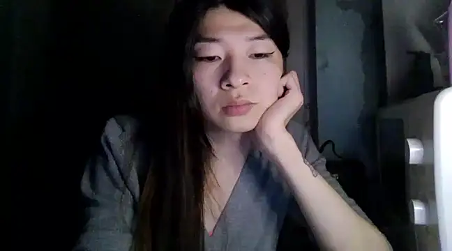 Snapshot of CarlyJoy chatting on March 4, 5:34 pm CarlyJoy online show from March 4, 5:34 pm