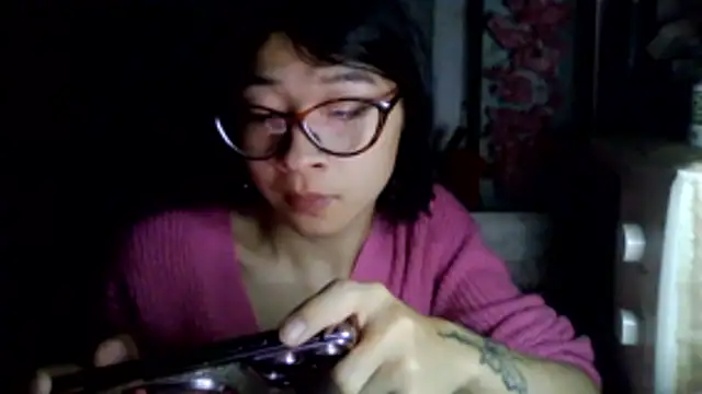 CarlyJoy online show from March 10, 2:43 pm