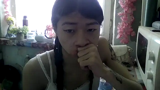 CarlyJoy online show from April 23, 11:16 am