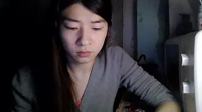 Snapshot of CarlyJoy chatting on March 9, 5:39 pm CarlyJoy online show from March 9, 5:39 pm