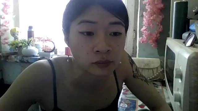 CarlyJoy online show from May 17, 11:32 am