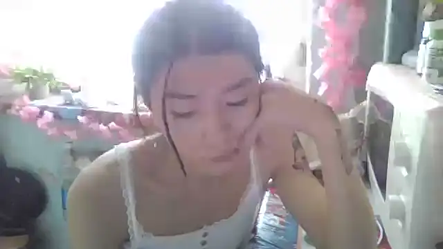 Snapshot of CarlyJoy chatting on September 15, 11:43 am CarlyJoy online show from September 15, 11:43 am