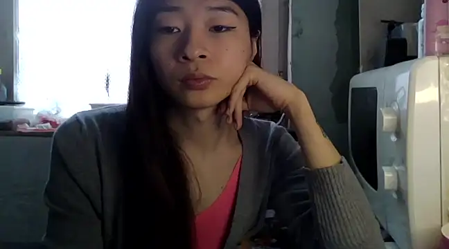 Snapshot of CarlyJoy chatting on March 8, 8:00 am CarlyJoy online show from March 8, 8:00 am