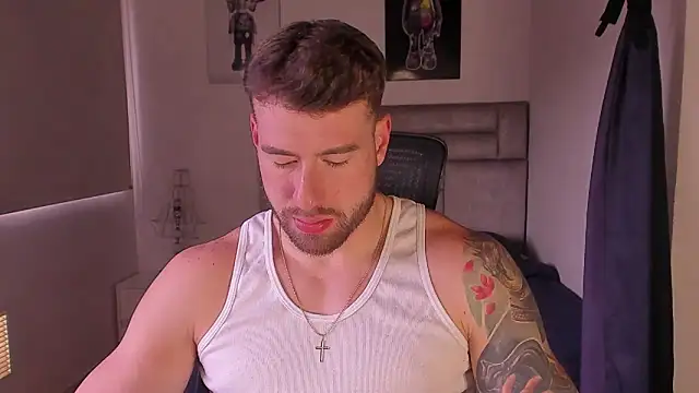 paul rogerr online show from March 8, 8:45 pm