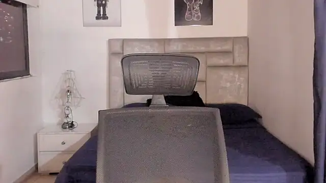 paul rogerr online show from November 17, 12:58 am