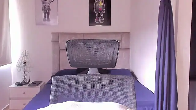 Snapshot of paul_rogerr chatting on September 29, 4:34 pm paul rogerr online show from September 29, 4:34 pm