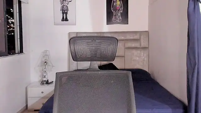 paul rogerr online show from November 18, 10:18 am