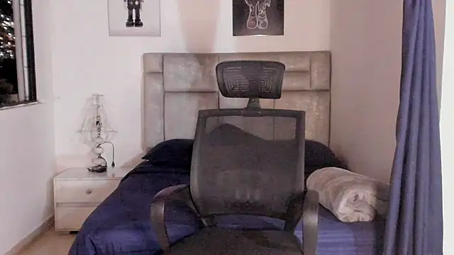 paul rogerr online show from November 5, 12:58 am