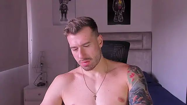 paul rogerr online show from November 8, 4:10 pm