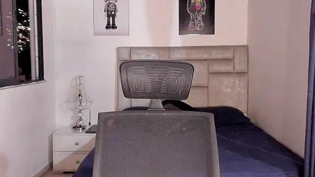 paul rogerr online show from October 28, 2:23 am