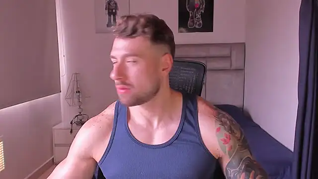 paul rogerr online show from December 20, 6:00 pm