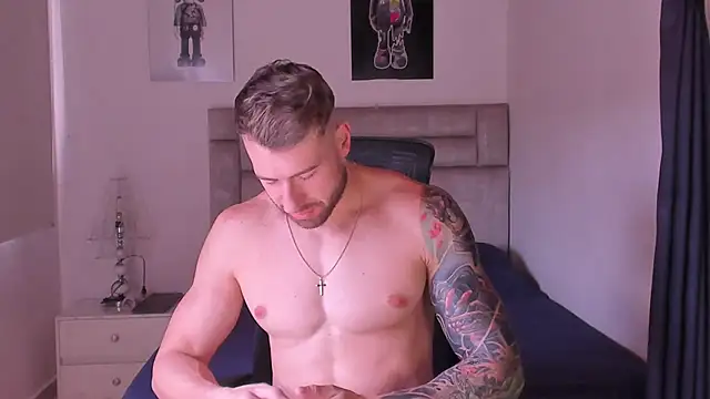 paul rogerr online show from October 29, 6:18 pm