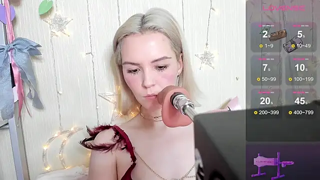 Kaya Devis online show from January 11, 4:52 am