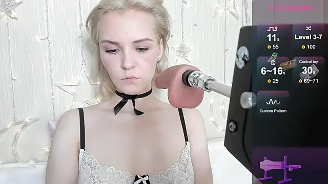 Kaya Devis online show from March 30, 4:36 am