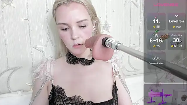 Kaya Devis online show from March 13, 5:12 am