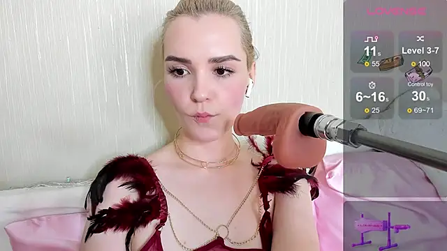 Kaya Devis online show from March 1, 7:41 am