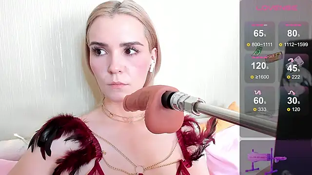 Kaya Devis online show from March 3, 7:57 am