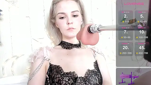 Kaya Devis online show from February 22, 5:32 am