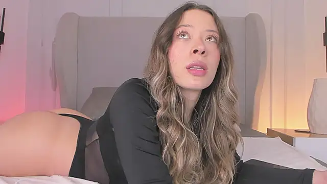 chloe d online show from November 15, 12:53 pm