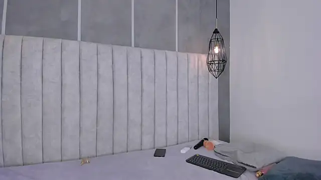 Snapshot of chloe_d chatting on February 27, 5:58 pm chloe d online show from February 27, 5:58 pm