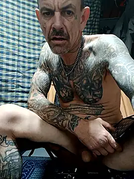 deepstroker42071 online show from January 13, 8:51 am