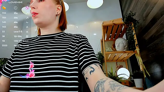 Snapshot of Mira__Blush chatting on March 15, 9:41 am Mira Blush online show from March 15, 9:41 am