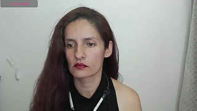 Snapshot of catalina_duran1 chatting on July 16, 5:37 am catalina duran1 online show from July 16, 5:37 am