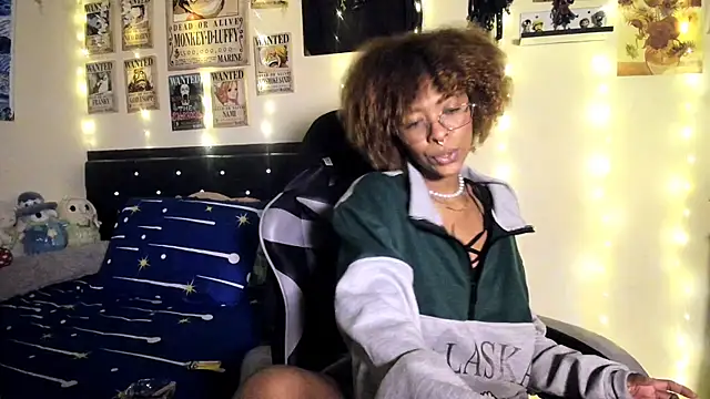 Cristal Jonasxh online show from October 23, 4:55 am