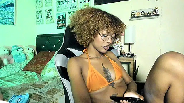 Cristal Jonasxh online show from September 24, 4:30 am