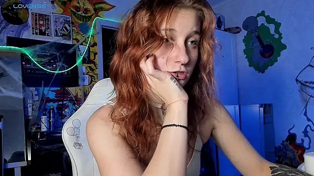 Sunny Mouse  online show from October 22, 3:55 pm