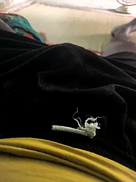 SILENT FUCKER 01 online show from April 5, 3:02 am