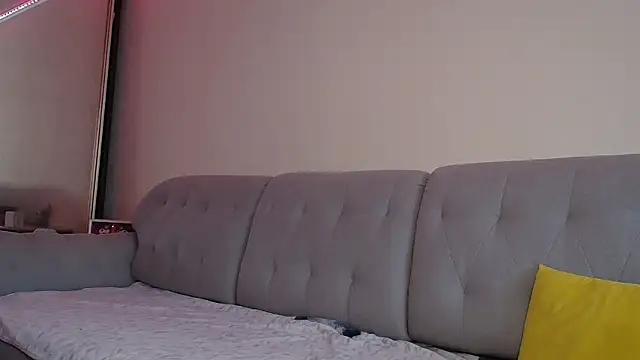 KathrineBerry online show from December 17, 5:34 am