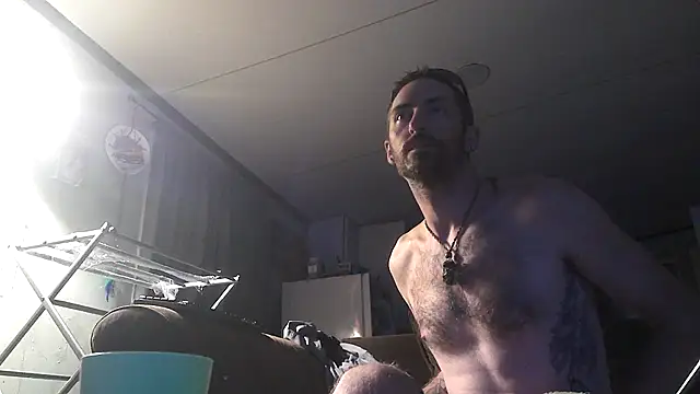 Bi curious86 online show from October 18, 3:19 am