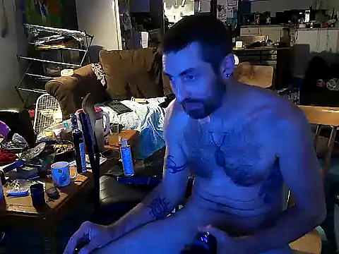 Snapshot of Bi_curious86 chatting on November 1, 9:58 am Bi curious86 online show from November 1, 9:58 am